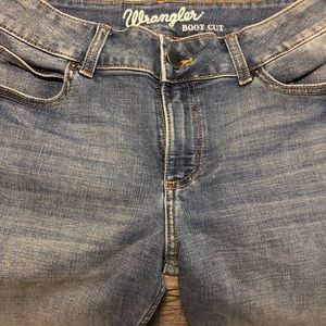 Women’s Retro Wrangler jeans